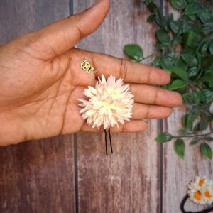 Jathi U pin
